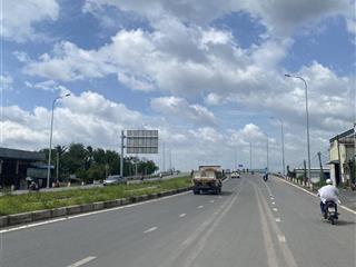102m2 đất thổ giá 2tỷ950 triệu thuộc đa phước, bình chánh, sổ hồng