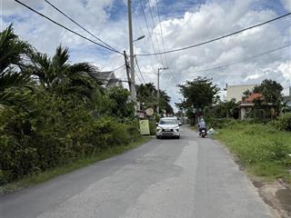 100m2 đất bình chánh xe hơi trước đất giá 2tỷ980tr cách ql1a hơn 1km gần chợ bình chánh sổ sẵn