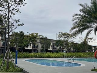 Bán biệt thự 3pn, 3wc, 115m2 ở izumi city, giá ưu đãi 7 tỷ vnd