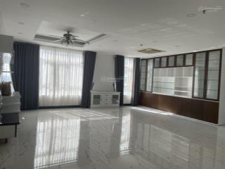 Bán căn hộ thông tầng giai việt quận 8. dt 215m2 sổ hồng