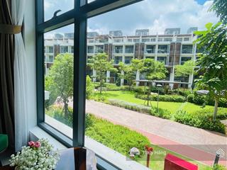 Cc cần cho thuê căn hộ 2pn full nt diamond celadon city , giá cực tốt + kèm ô xe