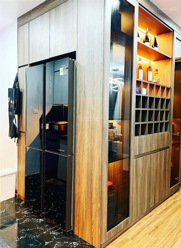 Gia đình cần bán căn hộ 2pn 2vs 97m2 victoria văn phú, giá 6,x  0985 138 ***