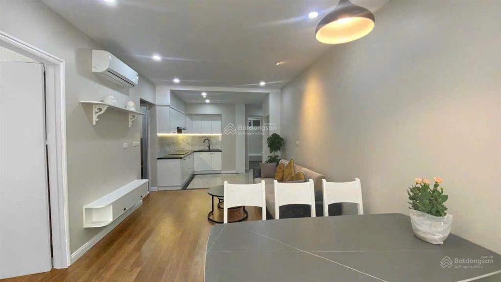 Chính chủ bán nhanh căn 3pn2vs victoria văn phú, full nội thất đẹp, giá chỉ 6 tỷ.  0985 138 ***