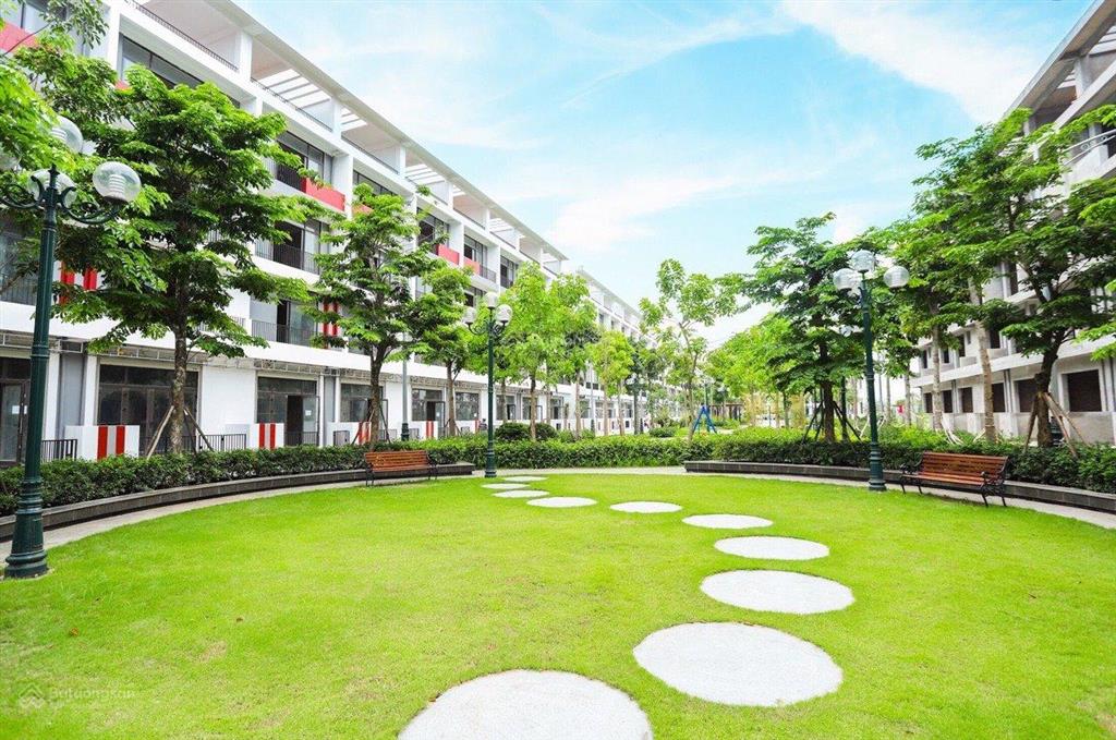 Chủ nhà cho thuê căn hộ 2 pn chung cư bình minh garden  đầy đủ đồ liền tường  10tr