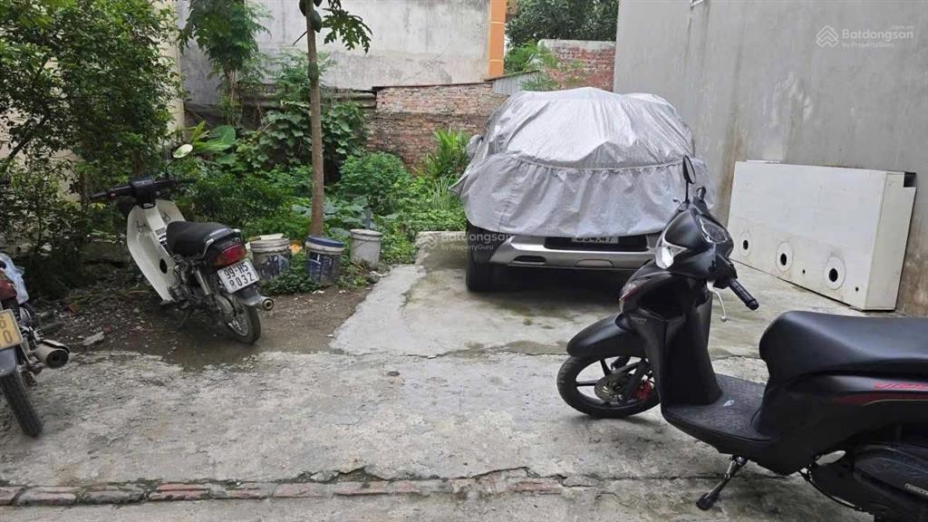 Hiếm có khó tìm. chỉ 4,8 tỷ sở hữu 41m2 đông ngàn ô tô đỗ cửa, sát vin cổ loa, cầu tứ liên