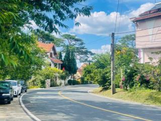 Bán villa sân vườn cô giang đà lạt