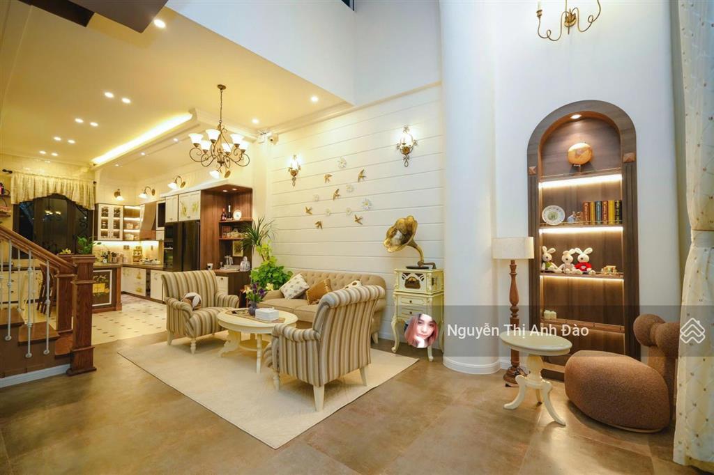 Căn biệt thự mini phong cách châu âu hoàn công giữa trung tâm đà lạt đường nguyễn trung trực