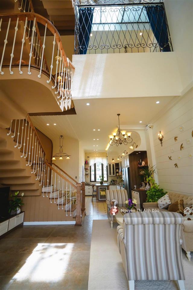 Căn biệt thự mini phong cách châu âu hoàn công giữa trung tâm đà lạt đường nguyễn trung trực