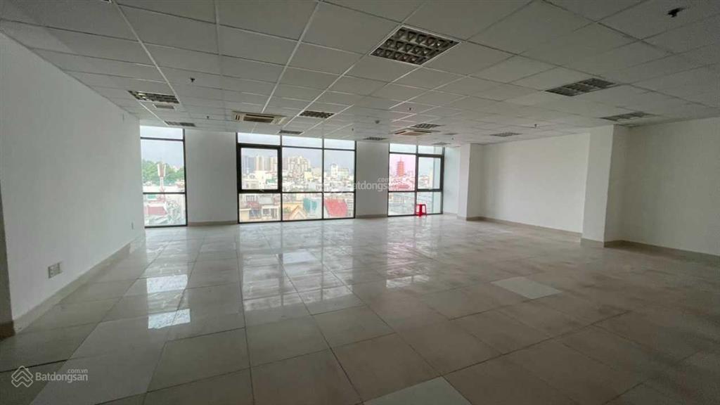 Cho thuê văn phòng đường 3/2, dt 150m2  29 tr/tháng,  0971 079 ***