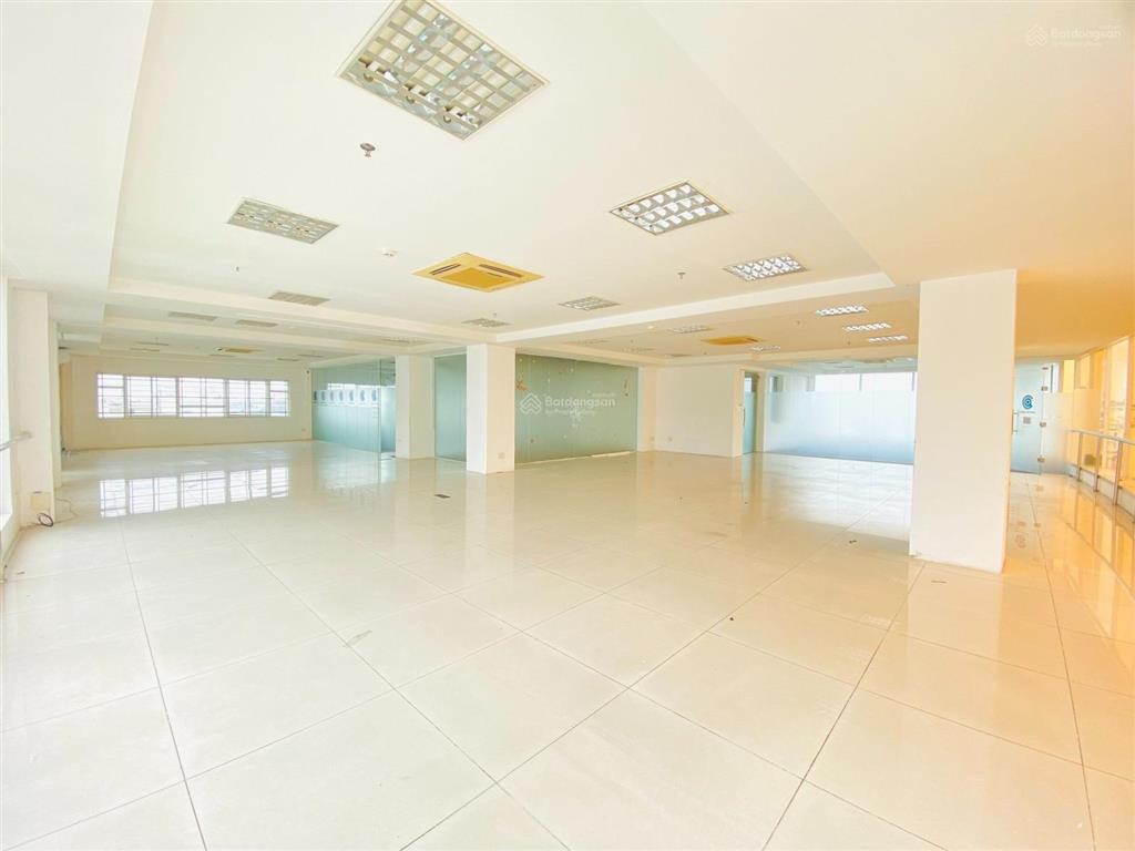 Cho thuê vp full nội thất khu k300, đường lê trung nghĩa, dt  330m2  85tr/tháng   0971 079 ***