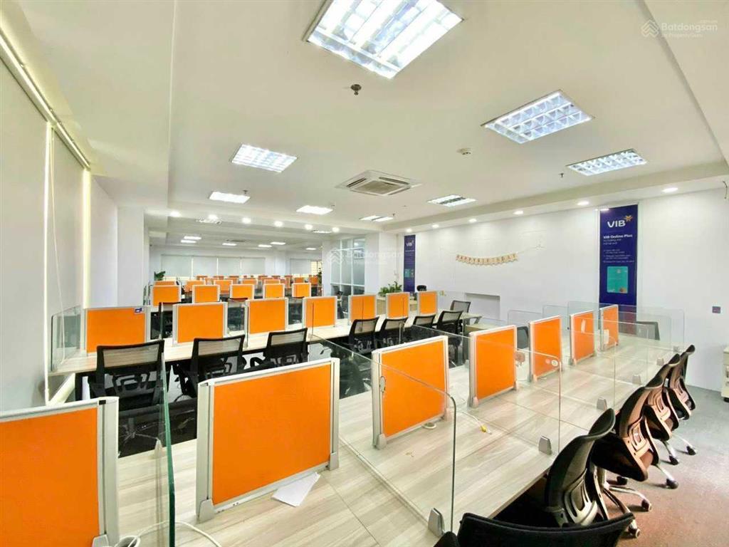 Cho thuê vp full nội thất khu k300, đường lê trung nghĩa, dt  330m2  85tr/tháng   0971 079 ***