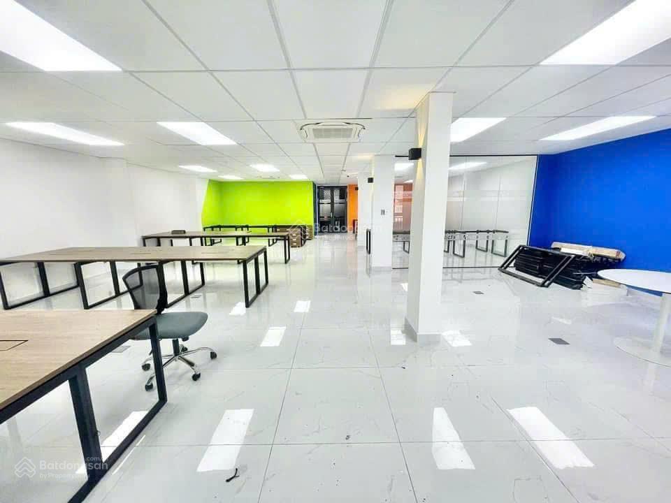 Cho thuê văn phòng đẹp nguyễn văn trỗi, phú nhuận 200m, giá 48 triệu/tháng   0971 079 ***