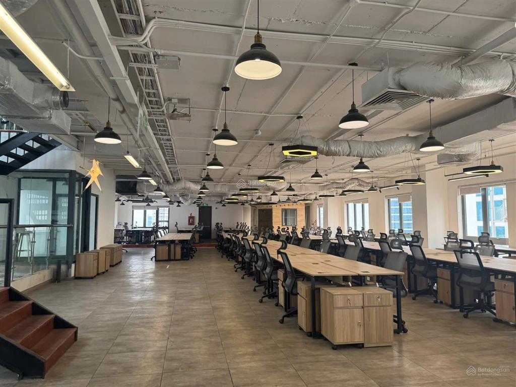 Cho thuê văn phòng full nội thất đường hàm nghi 510m2 liên hê 0971 079 ***