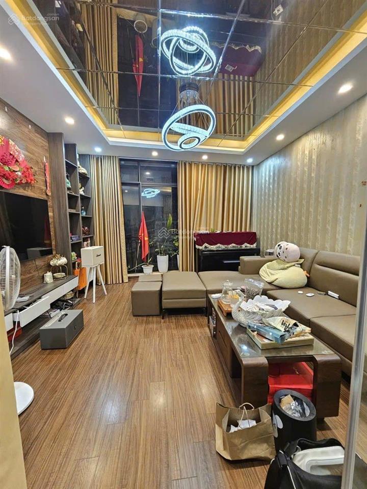 Cần bán nhanh nhà phố nhật chiêu tây hồôtô qua nhà  nhà mới ở ngay6 tầng 30m ra phố0 có căn t2