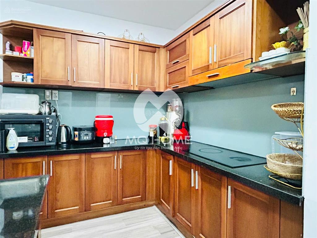 Chính chủ gửi bán căn hộ 3 phòng ngủ view hồ, biển cực đẹp tại hagl hàm nghi, full nội thất