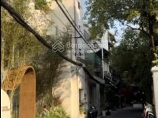 Ngộp ngân hàng bán rẻ biệt thự đường pasteur, quận 3. dt 15x27m  400m2 giá 115 tỷ ~ 260 tr/m2