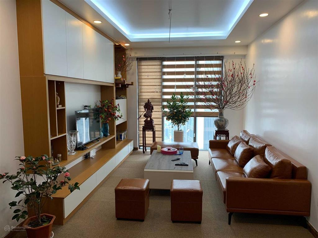 Chính chủ cần bán căn hộ 3 ngủ, ban công hướng mát chung cư ecogreen nguyễn xiển full nội thất