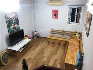 Cho thuê nhà riêng 4pn 3wc 55m2, giá 19 triệu tại dịch vọng, cầu giấy, hà nội