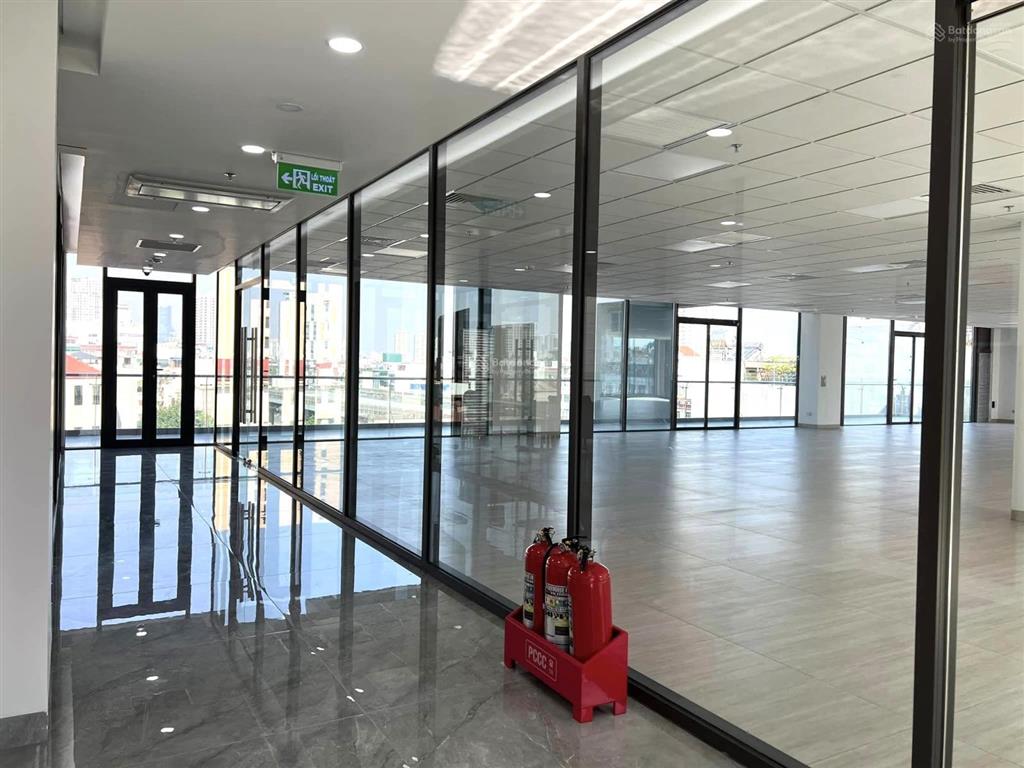Văn phòng hạng a  lancaster luminaire  dt 1000m2, giá thuê 500.000đ/m2/tháng