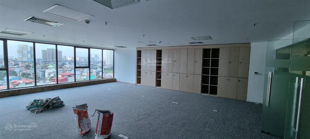 Bql tòa hudland  06 nguyễn hữu thọ, cho thuê 200m2 giá 220 nghìn/m2/tháng