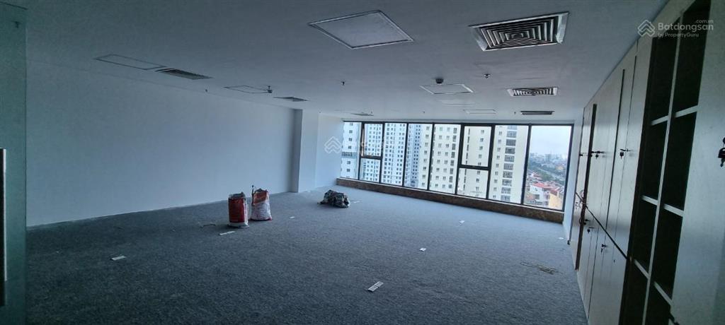 Bql tòa hudland  06 nguyễn hữu thọ, cho thuê 200m2 giá 220 nghìn/m2/tháng