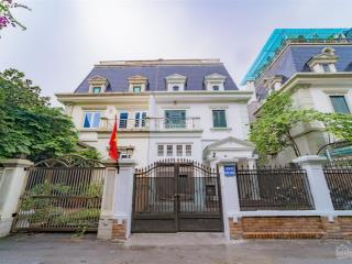 Bán biệt thự nguyễn cơ thạch, 130m2 7 tầng thang máy, mt 7m, 39 tỷ