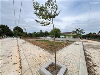 Bán 110m2 đất ngọc lặc ngay quốc lộ 15, cạnh khu du lịch sinh thái, mt 10m, nhỉnh 200 triệu