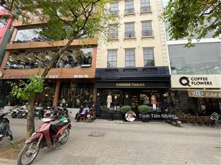 Bán gấp nhà mặt phố đào tấn, 160m25t, mt 6.5m, 122 tỷ  0987 104 ***