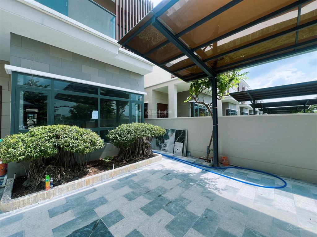 Chỉ tt 2,6 tỷ sở hữu ngay căn biệt thự đơn lập 250m2 tại tphcm