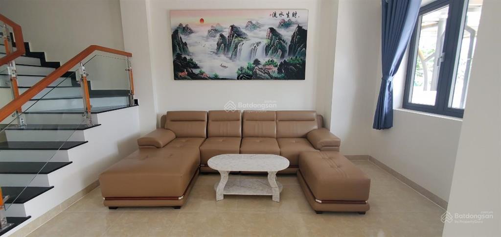 Căn 3 tầng full nội thất bán lỗ thu hồi vốn