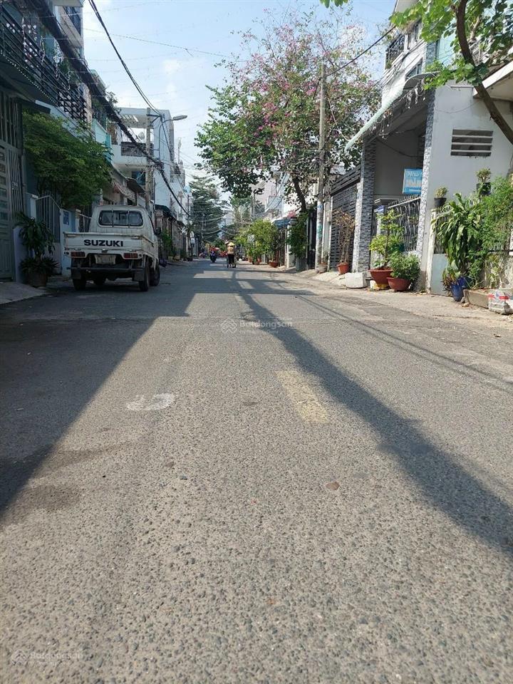 Nhà hẻm thông xe tải dương quảng hàm, p5 đối diện chung cư k26  dt 4x15m, 1 trệt 3 lầu 8 tỷ