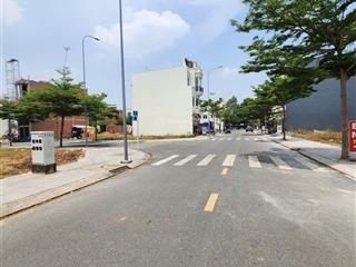 Chủ gấp bán đất 2mt icon central 4x15m  full thổ cư 2.85 tỷ.  0902 946 ***