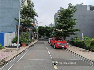 Em bán 2 lô đất kdc biconsi  5*20 tp.dĩ an. giá 3.6 tỉ và 3.65 tỉ.  0902 946 ***.