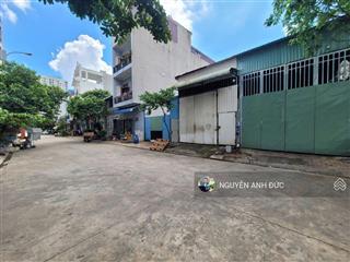 Lô đất đẹp p.dĩ an.tp.hồ chí minh  5*18 kinh doanh chỉ 4.45 tỉ  0902 946 ***