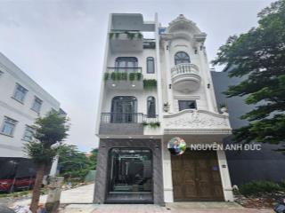Nhà mới kdc phú hồng khang  4*18.5m 3 tầng full nội thất chỉ việc vô ở. cực kỳ đẹp