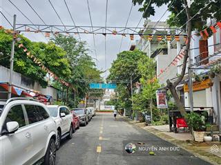 Khu vip nhất dĩ an. gs 11 nhanh mới kịp. hiếm bán. chỉ 6 tỉ đất 4.5*18m.  0902 946 ***