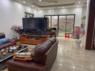 Bán nhà nguyễn văn cừ 5 tầng ô tô tránh giá 12 tỷ