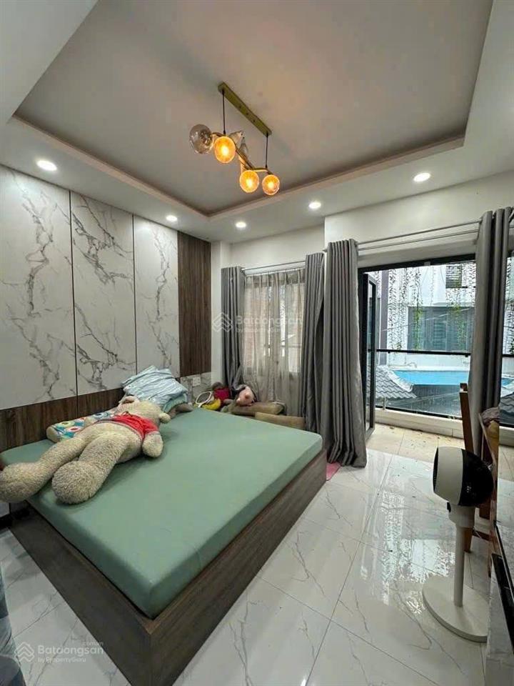 Bán nhà hẻm 3.5m hòa hảo p5 quận 10 4.4m x 9m (45m2) 3 tầng đúc sân thượng giá 8.5 tỷ tl