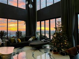 Kẹt kinh doanh cần bán penthouse full nội thất giá tốt ở quận2 one verảndah