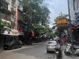 Bán nhà mặt phố vọng hiếm có nhỉnh 10 tỷ mặt tiền rộng cách cổng trường đh knh tế vài bước chân