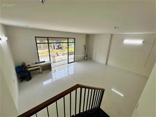 Bán căn shophouse 1 trệt 1 lầu green river  p6 quận 8, giá 5,89tỷ /151m2 sổ đỏ sẵn, sở hữu lâu dài