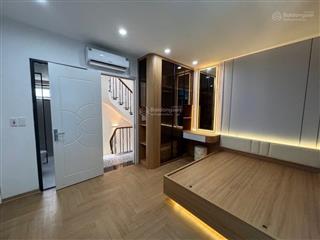 Hiếm! ô tô tránh  kinh doanh vỉa hè  rất thích hợp xây tòa văn phòng hoặc khách sạn  lô góc 3 th