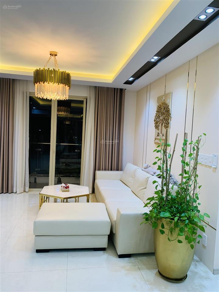 Còn duy nhứt căn hộ chung cư the gold view 3pn 133m2 vip view bitexco lầu cao nội thất sang trọng ạ