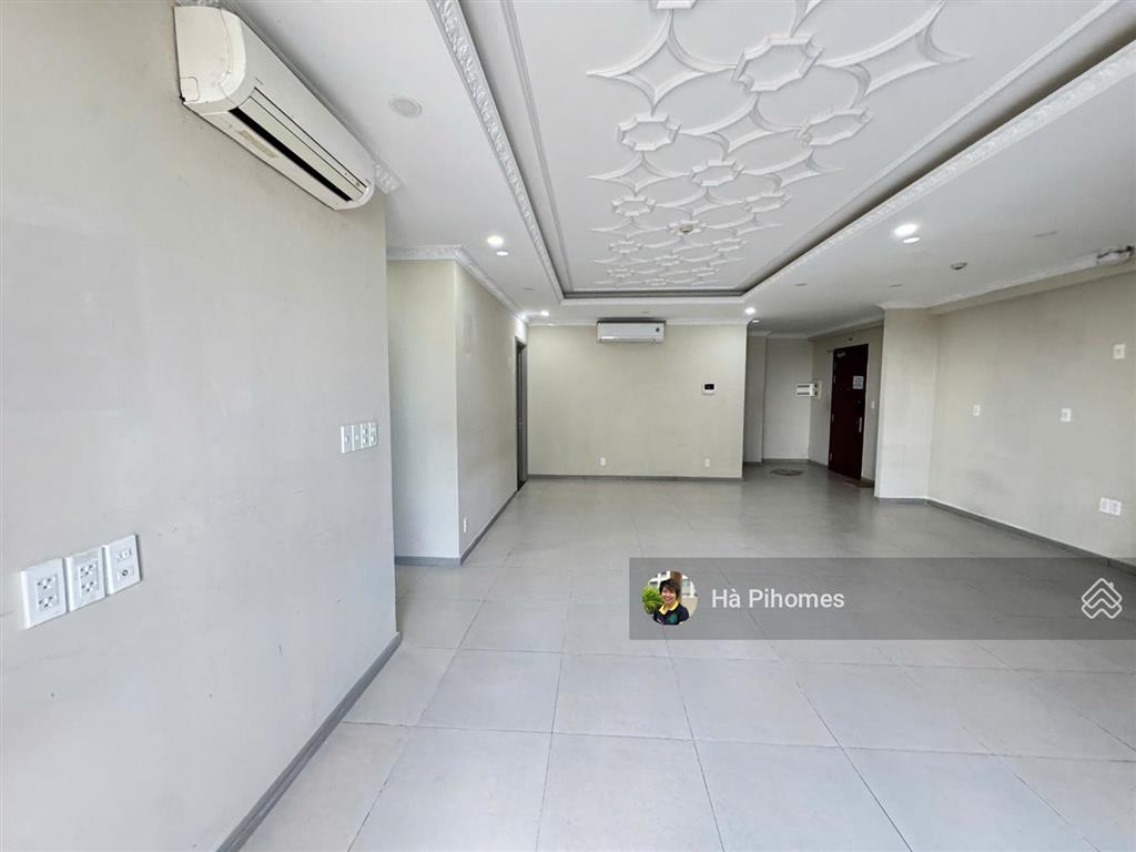 Cho thuê văn phòng kết hợp ở officetel hàng hiếm dt sàn 117m2 tại the gold view, bến vân đồn