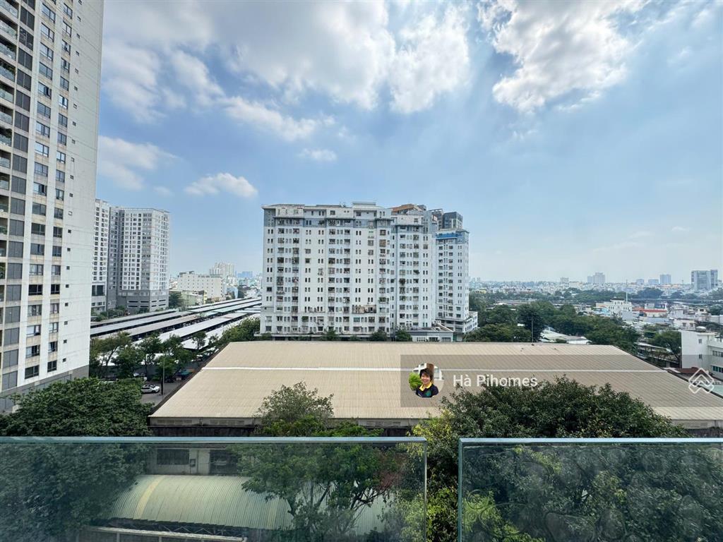 Cho thuê văn phòng kết hợp ở officetel hàng hiếm dt sàn 117m2 tại the gold view, bến vân đồn