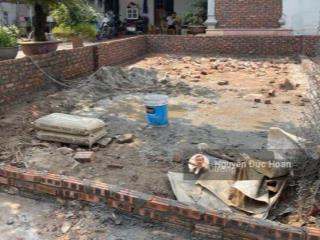 Diện tích rộng, khu trung tâm, bạt ngàn tiện ích, dân cư đông đúc, an ninh tốt, ở sướng. giá hợp lý