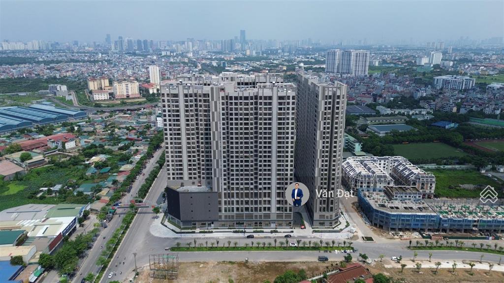 Bán nhanh trong tuần căn 3 ngủ view liền kề tầng trung đẹp có video