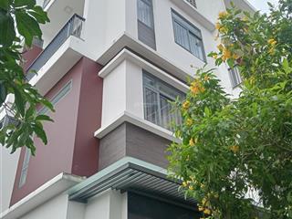 Chính chủ bán nhà gấp oto đỗ cửa ngày đêm, quận 7 giá 8,5 tỷ