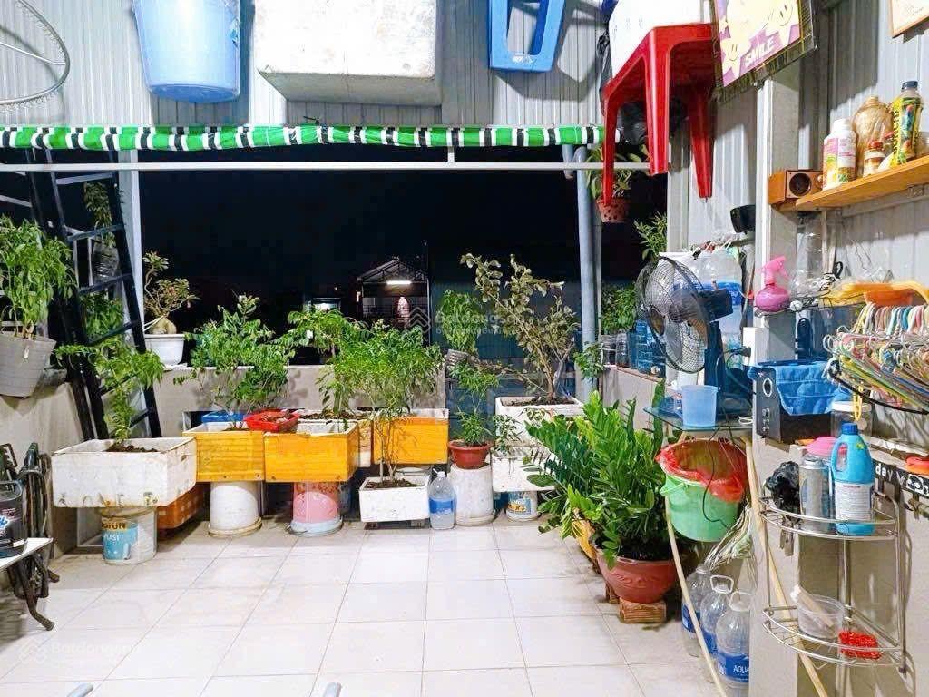 Bán nhà q4 kèo thơm nhà 4 tầng giá 3,49 tỷ