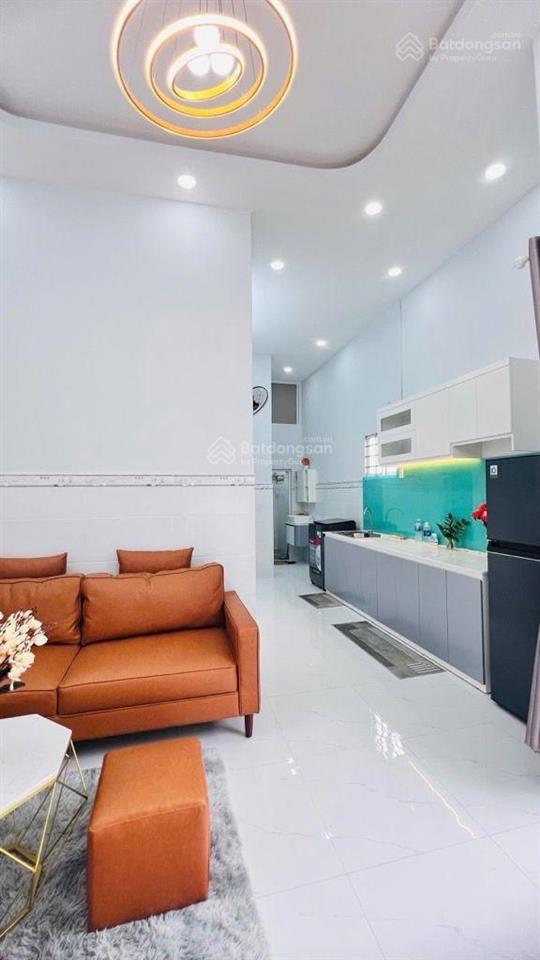 Bán nhà khu 20 thước, quận 4 giá tốt 5 tỷ